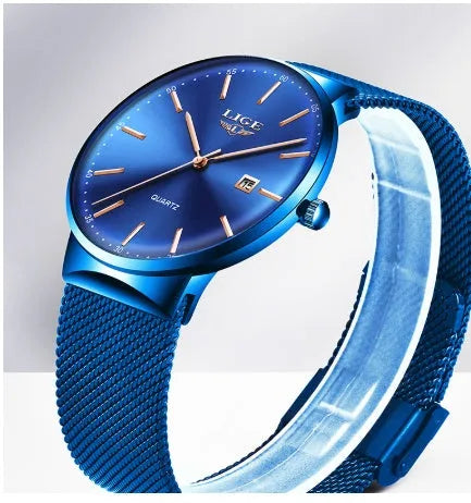 Men's watch with 40mm stainless steel case, 10mm thickness dial, 24cm adjustable strap length and 20mm strap width, available in all-black, all-blue, and black-blue colour combinations