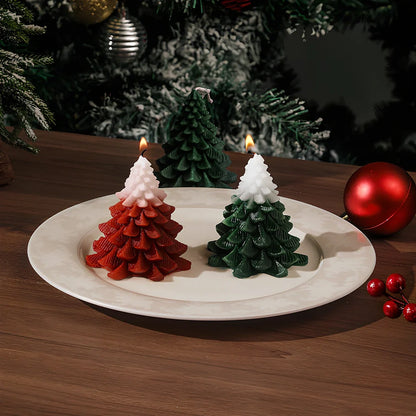 Christmas tree-shaped candle in silicone mold with soy wax and cotton wick measuring 4.5x4.5x10cm