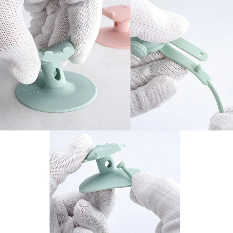 Infant stainless steel training spoon and fork set with silicone anti-drop chain and suction cup