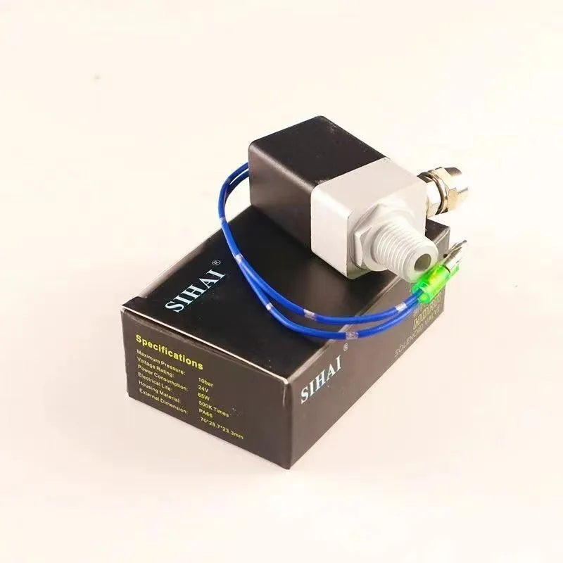 Black 12V and 24V 300DB dual trumpet air horn kit with compressor and speaker for universal vehicle mounting