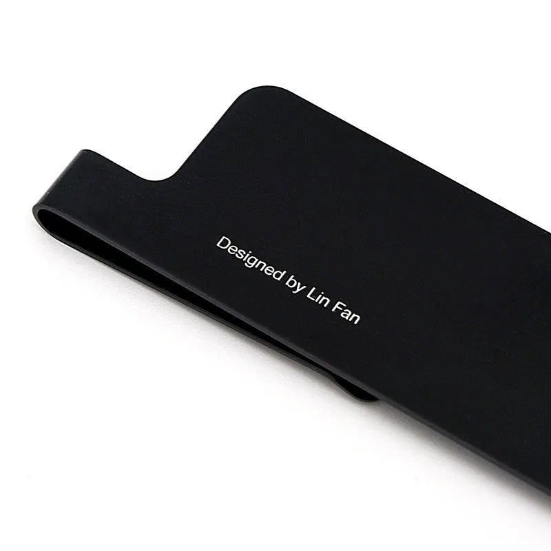 15cm black metal bookmark ruler with a laser-engraved scale on an aluminium alloy body.
