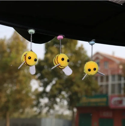 Swing Spring Bee cartoon fur ball car decoration measuring 3cm by 3cm