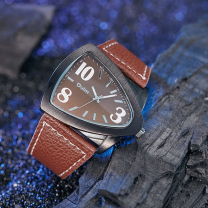 Men's casual wristwatch with a triangular link metal belt and a 9mm thick case