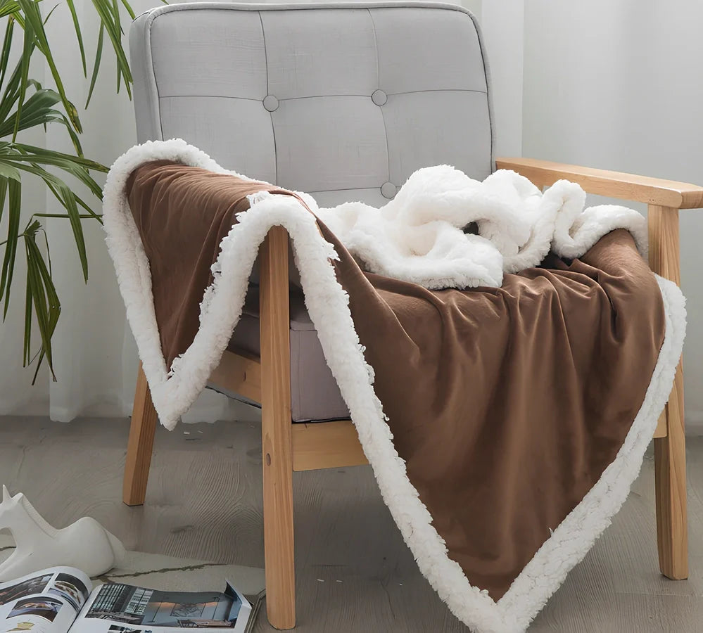 Double-sided crystal cashmere nap blanket in multiple sizes for spring and autumn use