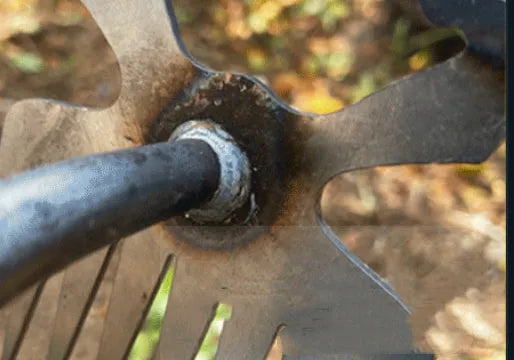Alloy steel dual-purpose garden hoe and rake tool with multiple tooth configurations for digging and soil preparation