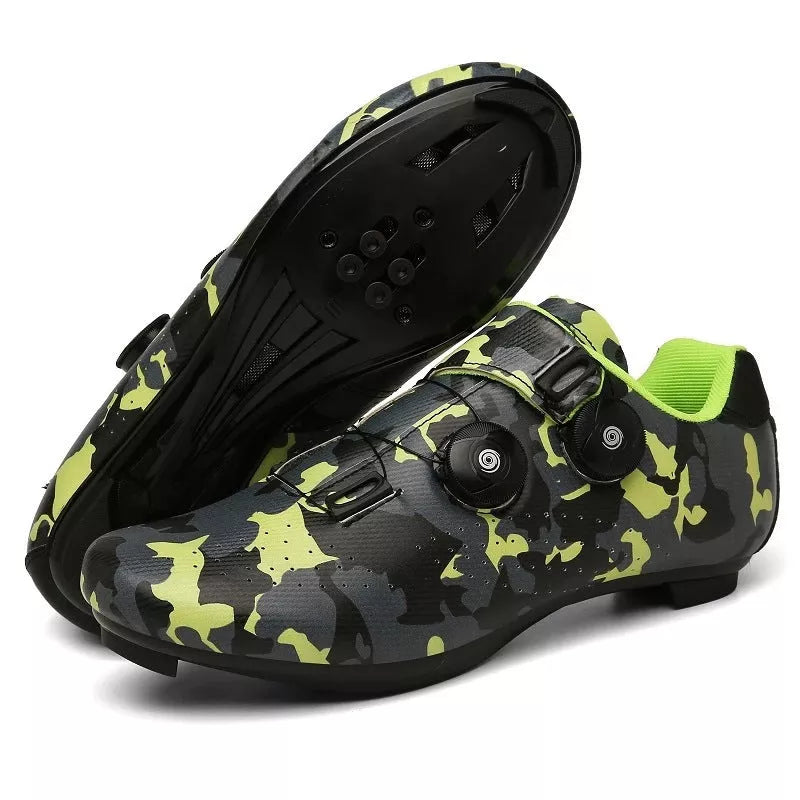 Road bike shoes with built-in lock for secure cycling