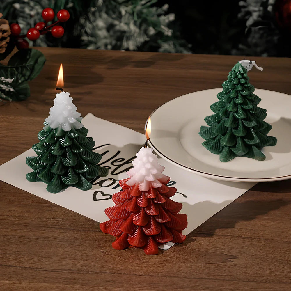 Christmas tree-shaped candle in silicone mold with soy wax and cotton wick measuring 4.5x4.5x10cm