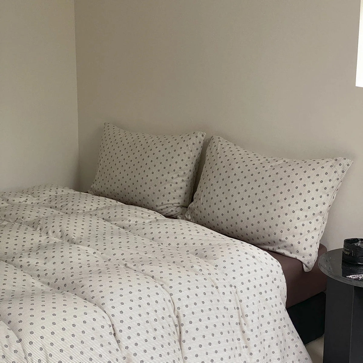 Pure cotton printed bedding set with quilt cover, sheet, and pillowcases in 1.2m to 2.0m sizes