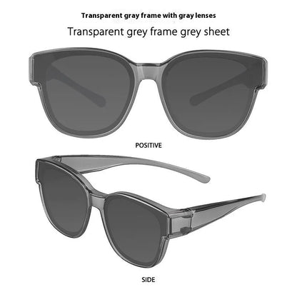 Women's polarised sunglasses with TR frame in black and transparent colour options.