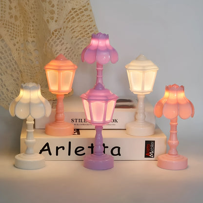 Retro pagoda geometric design night lamp with built-in battery in light purple colour