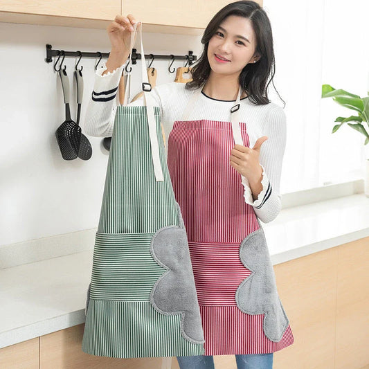 Adjustable waterproof kitchen apron with towel pockets, featuring a sleek Nordic-inspired design and made with durable Oxford cloth and soft polyester velvet.