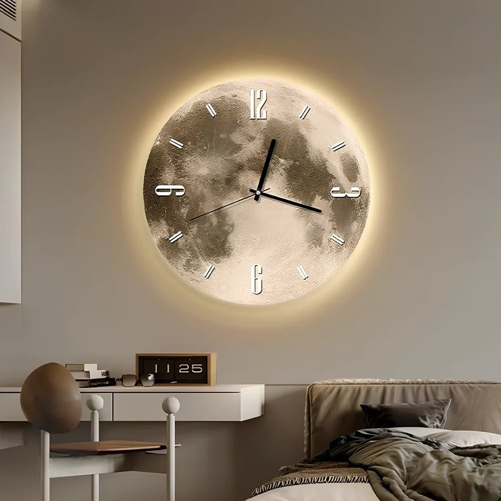 Wall clock in 40cm diameter with LED ambient light and 2m USB cable, plastic shell for living room display