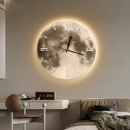 Wall clock in 40cm diameter with LED ambient light and 2m USB cable, plastic shell for living room display