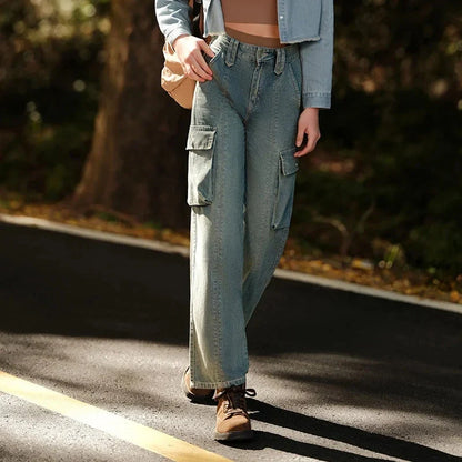 Distressed wide-leg jeans with a retro-inspired design and modern comfort features