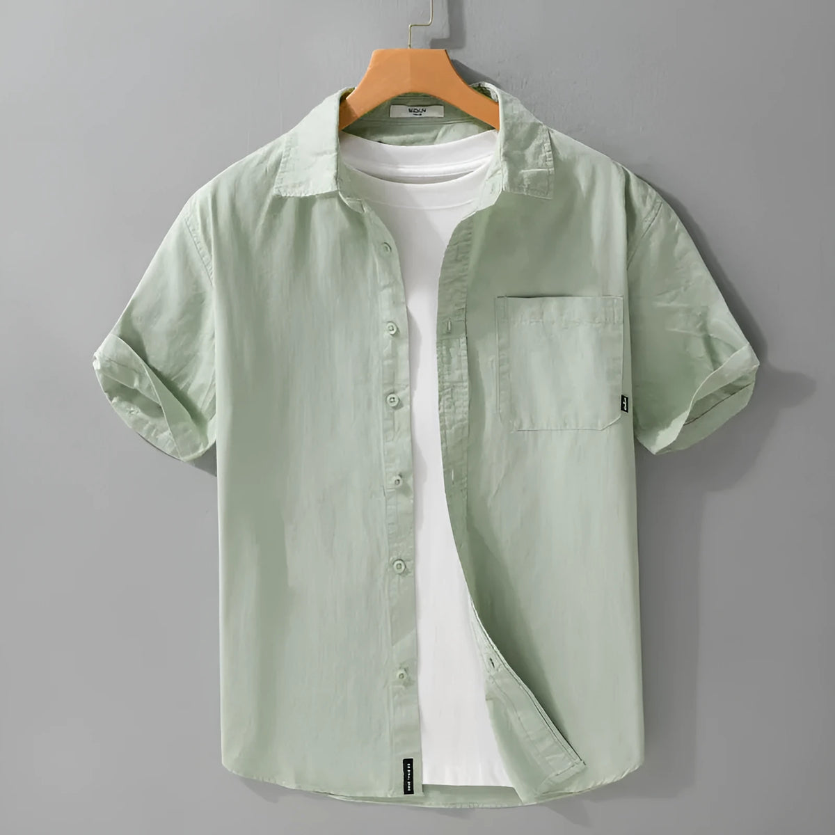 Men's casual short sleeve shirt in pure cotton with loose fit, shown in multiple colour options