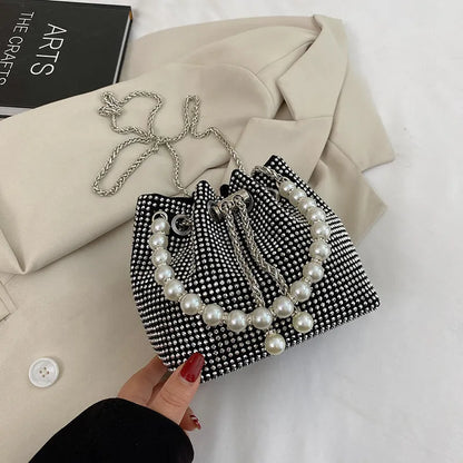 Diamond-patterned soft PU shoulder bag with detachable chain strap in bucket shape with internal organisers