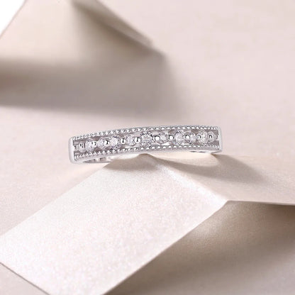 Wedding ring set with moissanite below 0.1 carat, S925 silver platinum plated, sizes 5 to 9, gift box.