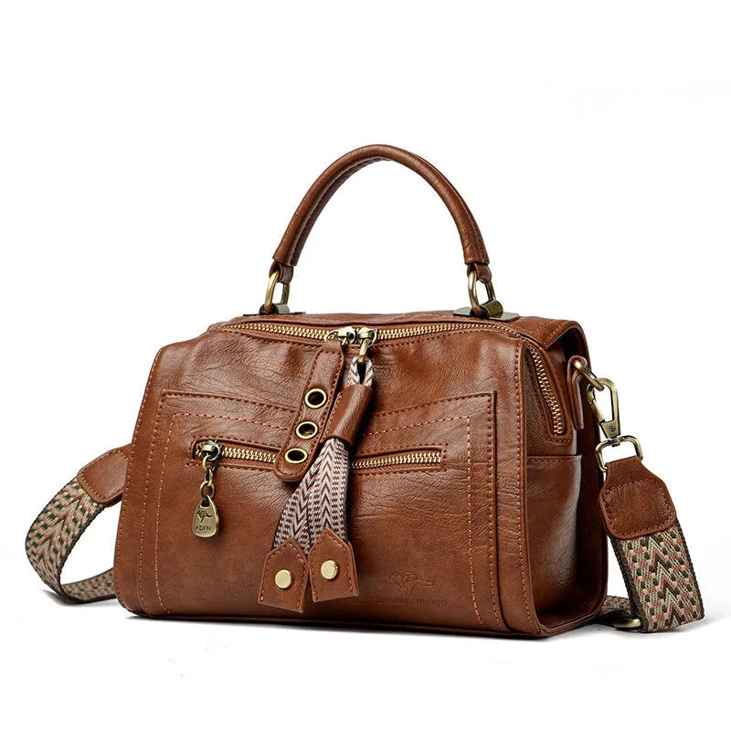 Women's grey one-shoulder crossbody bag with retro style and square shape