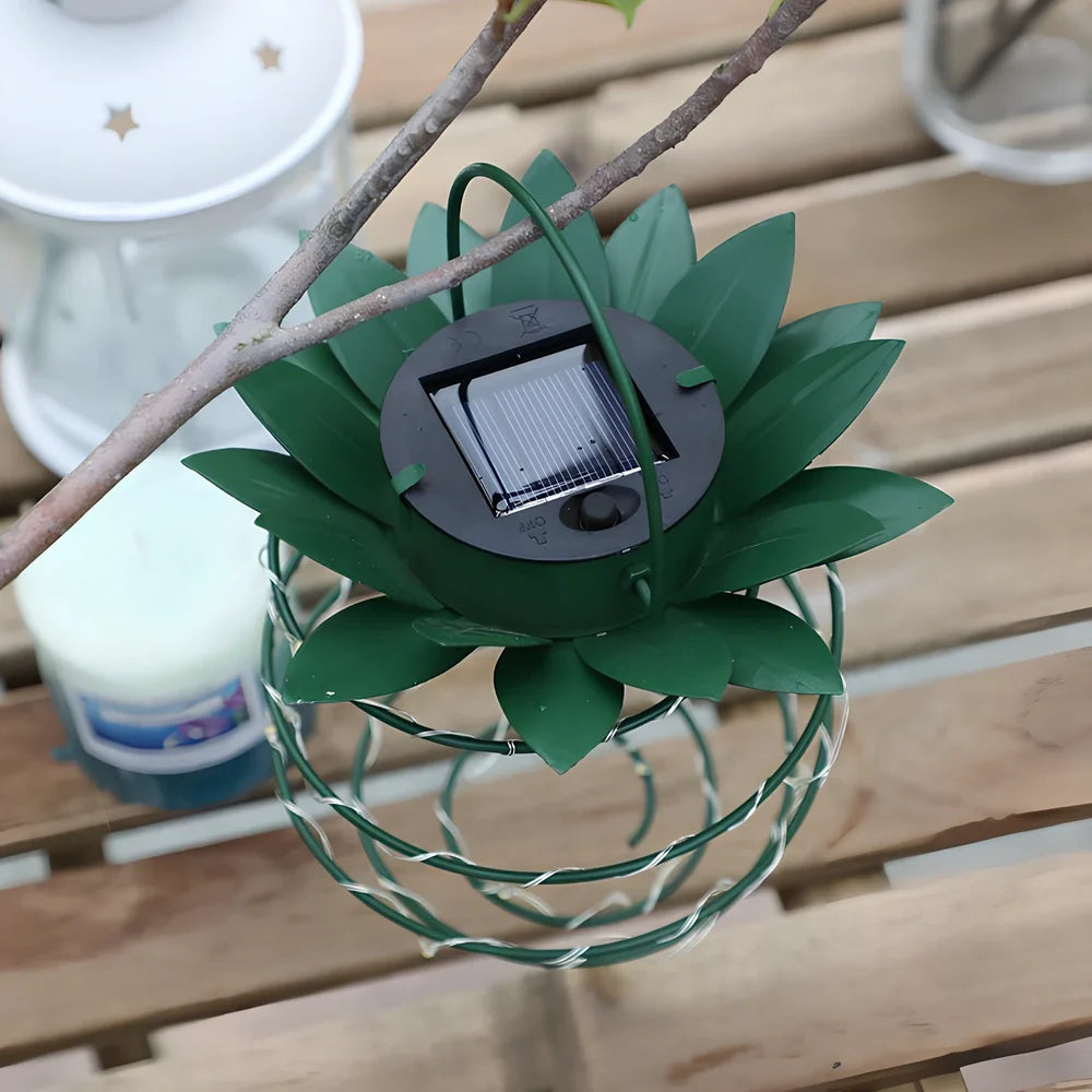Waterproof Solar Pineapple Garden Sensor Light IP55 6-12 Hour Runtime ...