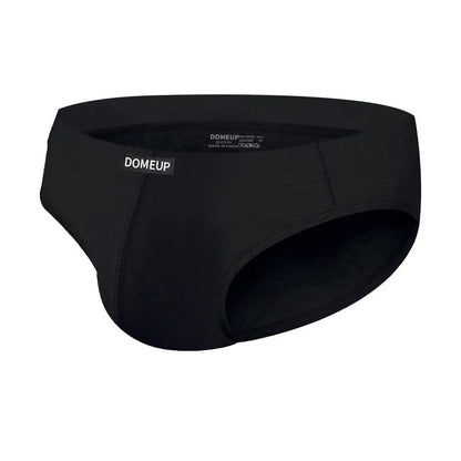 Men's low waist briefs in solid colour with seamless construction and hip-lifting design