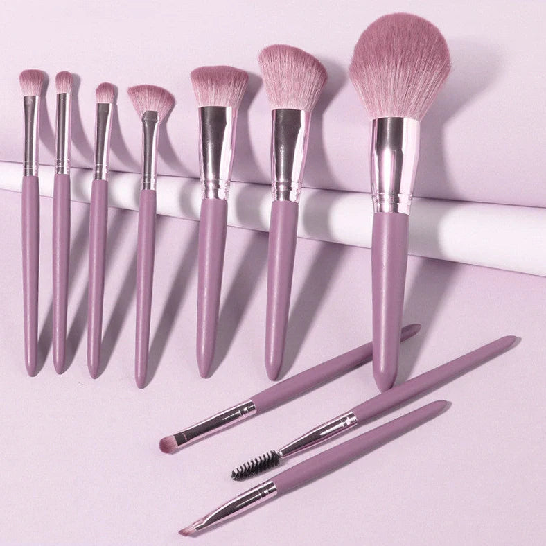14-piece wooden handle makeup brush set with 4.5cm artificial fibre bristles and PU storage bag