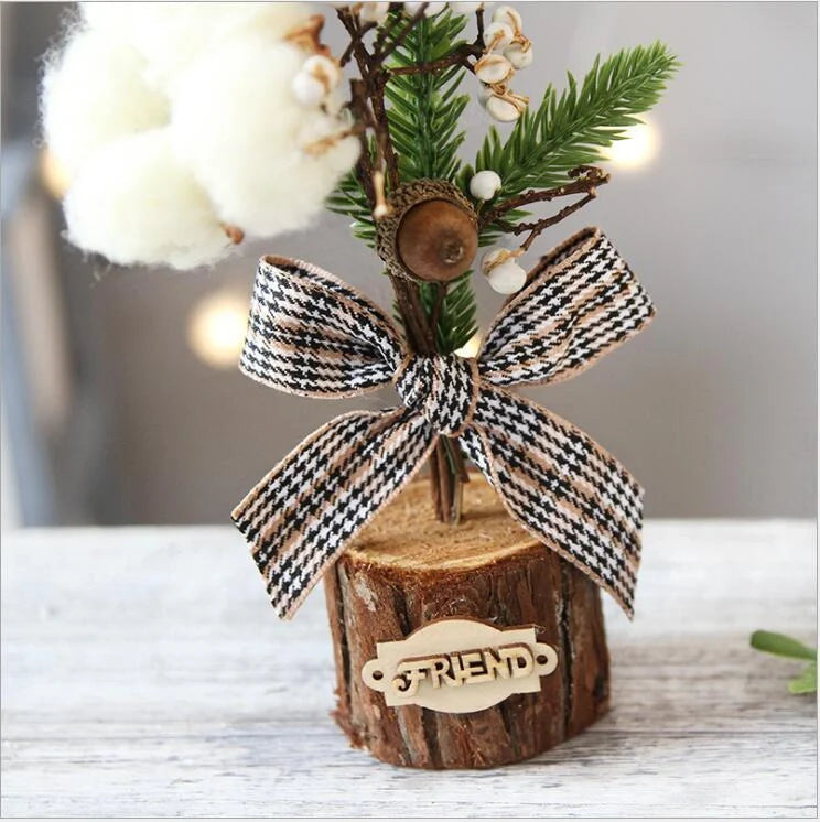 Mini artificial Christmas tree with red berries and snow flocking, 25cm