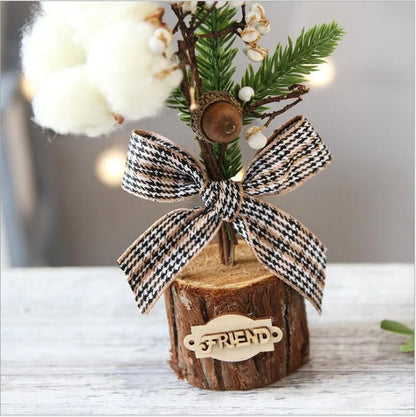 Mini artificial Christmas tree with red berries and snow flocking, 25cm