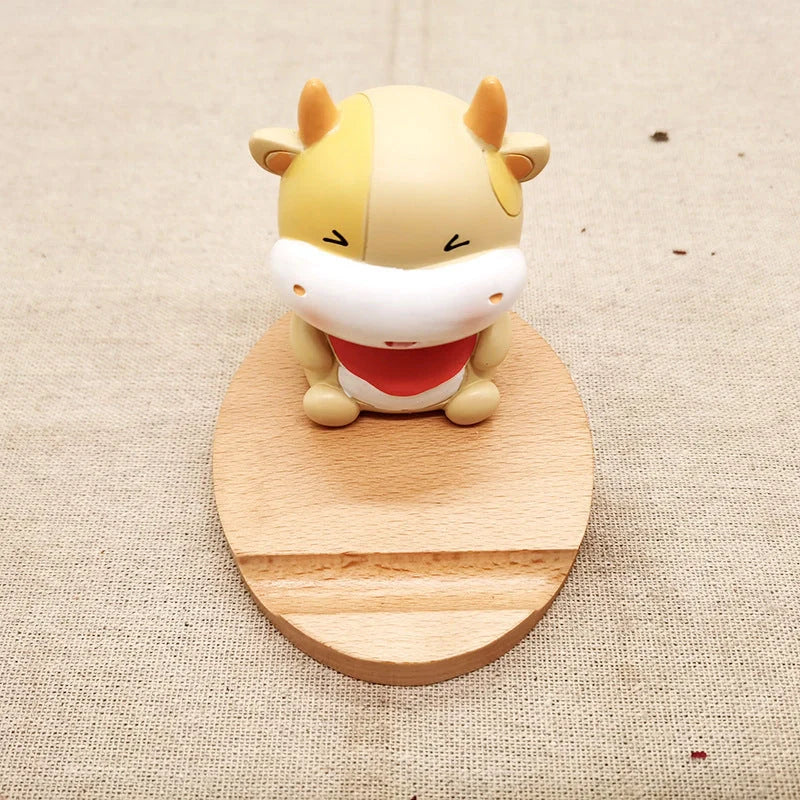 Custom beech wood lazy phone holder with various designs for hands-free convenience