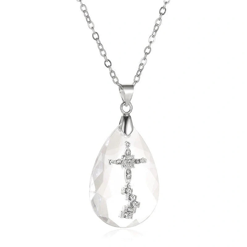 Elegant Wild Drop Pendant Necklace for women, showcasing unique design and high-quality craftsmanship