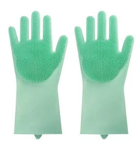 Silicone gloves with heat-resistant and non-slip design for versatile cleaning and cooking tasks