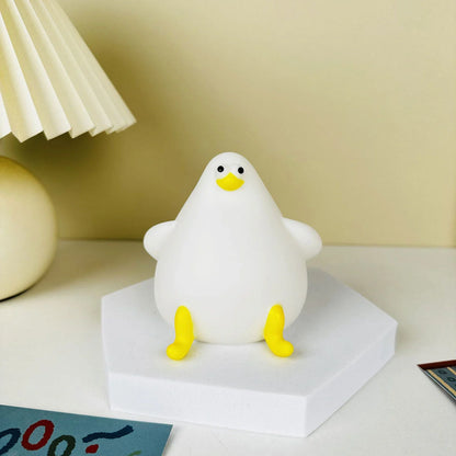 Adorable silicone seagull night light with soft glow, perfect for kids' rooms and bedtime.