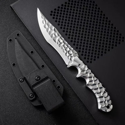 One-piece keel construction survival knife with 140mm blade, shown with optional Cold Ice K Sheath and Leather Case.