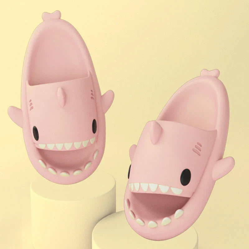 Cozy shark-themed slippers made of premium EVA material for indoor and outdoor wear