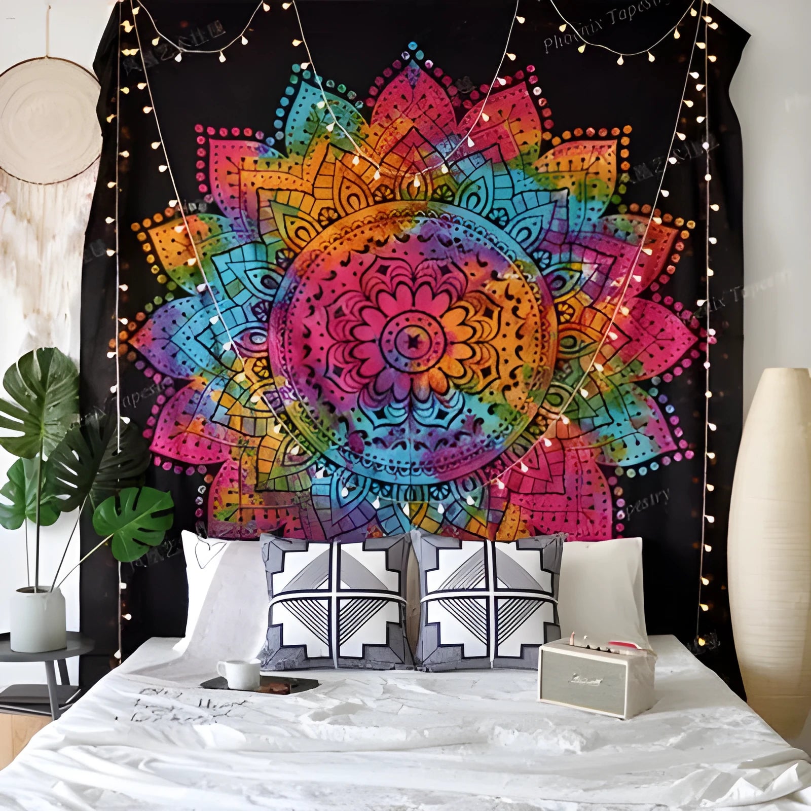 Plush polyester tapestry tarpaulin with geometric abstraction pattern in European classical style