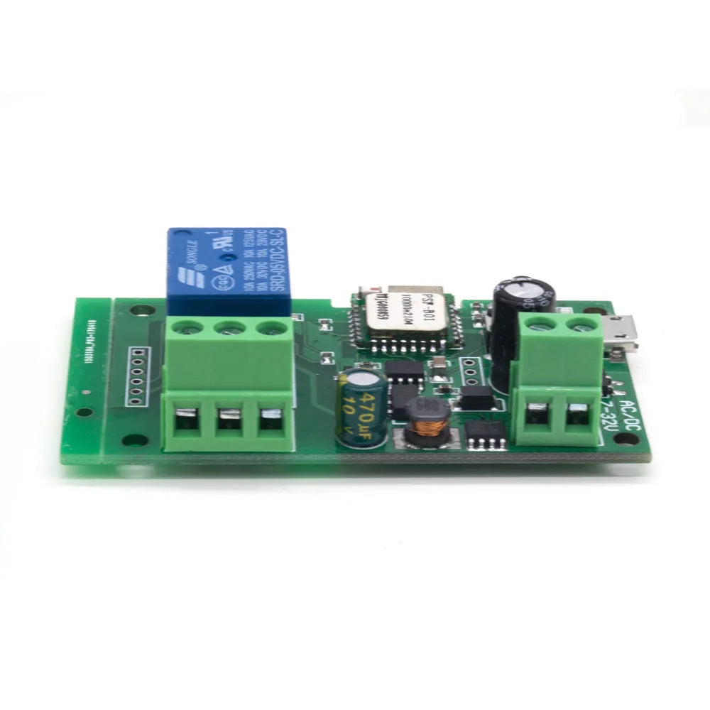 SMG-WF01 2.4GHz WiFi relay module with USB interface and PCB antenna for remote control