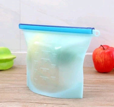 Premium silicone vacuum sealed food storage bags in various colours and sizes