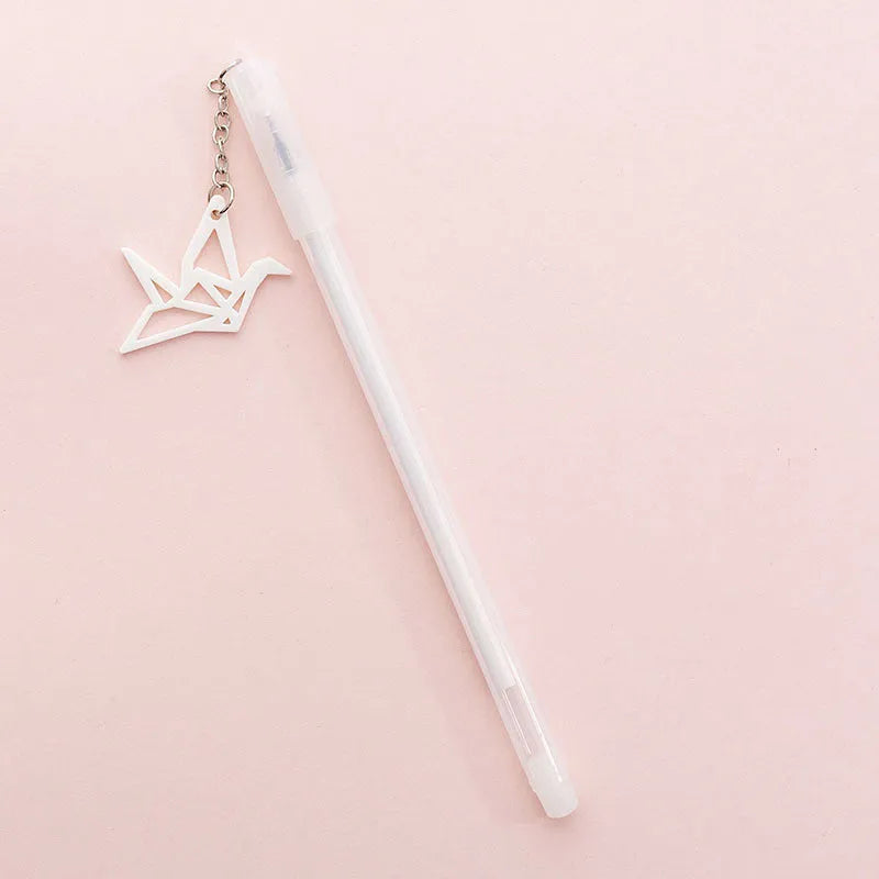 Paper crane rabbit pendant gel pen with 0.38mm tip and 17cm plastic shell