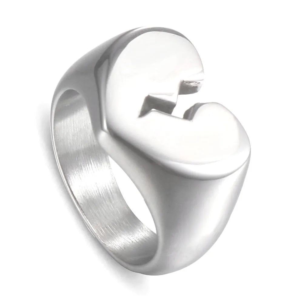 Heart-shaped titanium steel ring, polished band, steel or gold colour, sizes 5 to 10