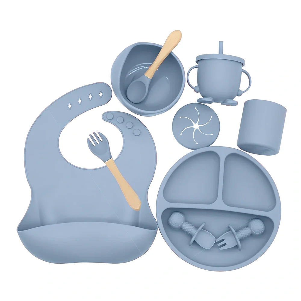 10-piece silicone baby feeding set in dark red, FDA-certified with heat resistance -40°C to +220°C for safe complementary food