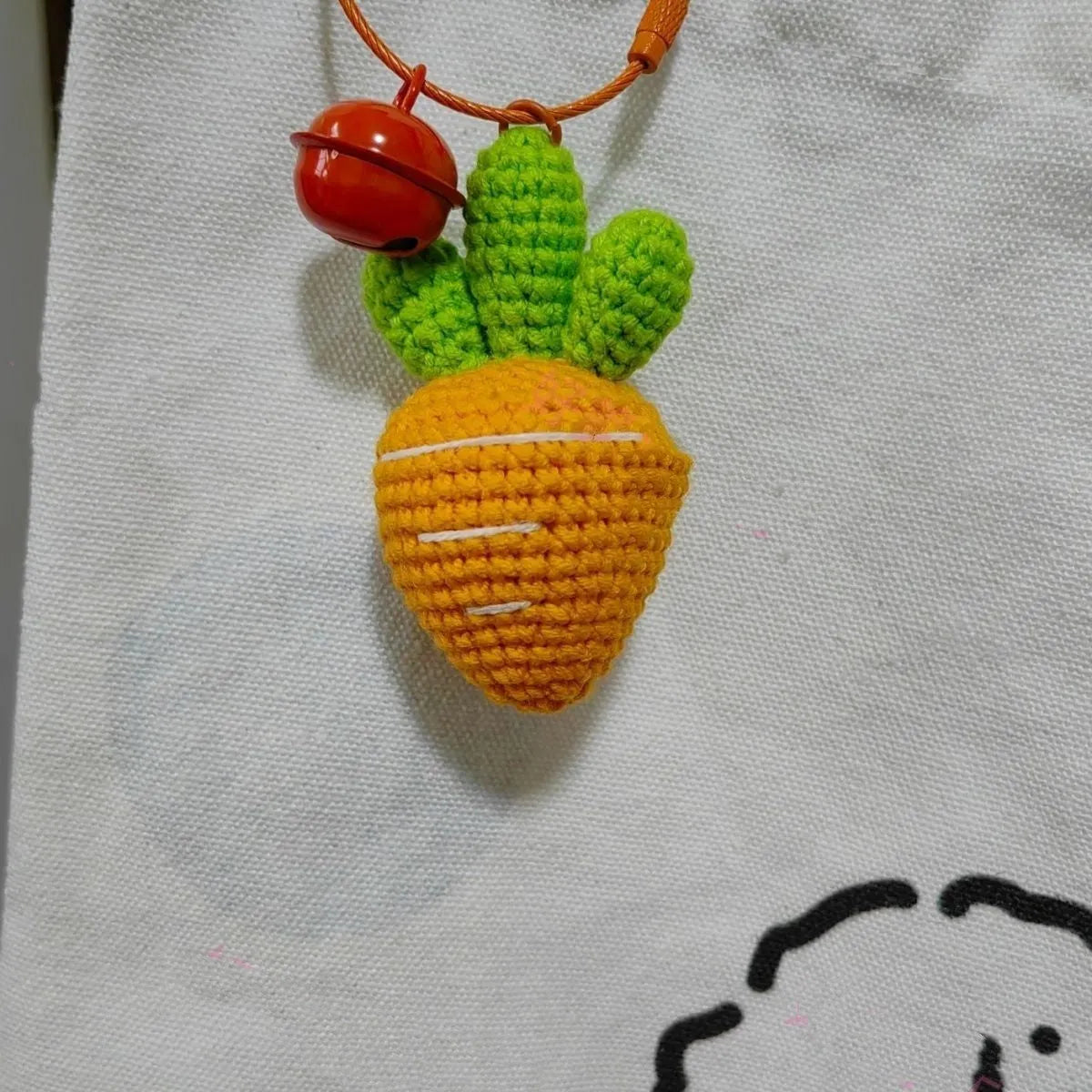 Cartoon carrot design keychain pendant made from soft wool felt
