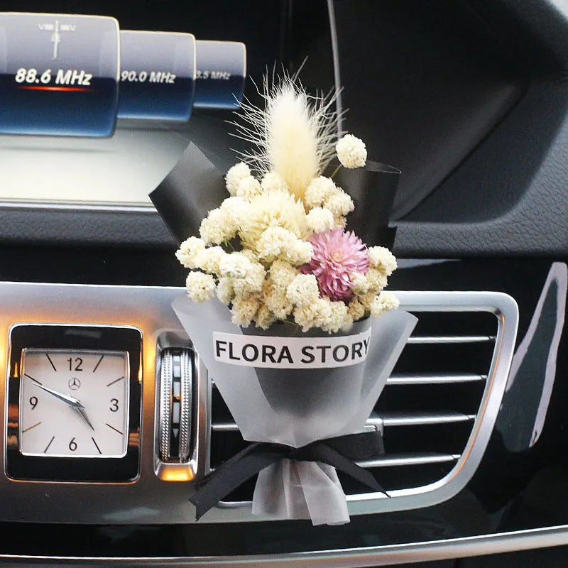 Dried flower car air freshener set with colourful bouquet and fragrance strips for air conditioning vents