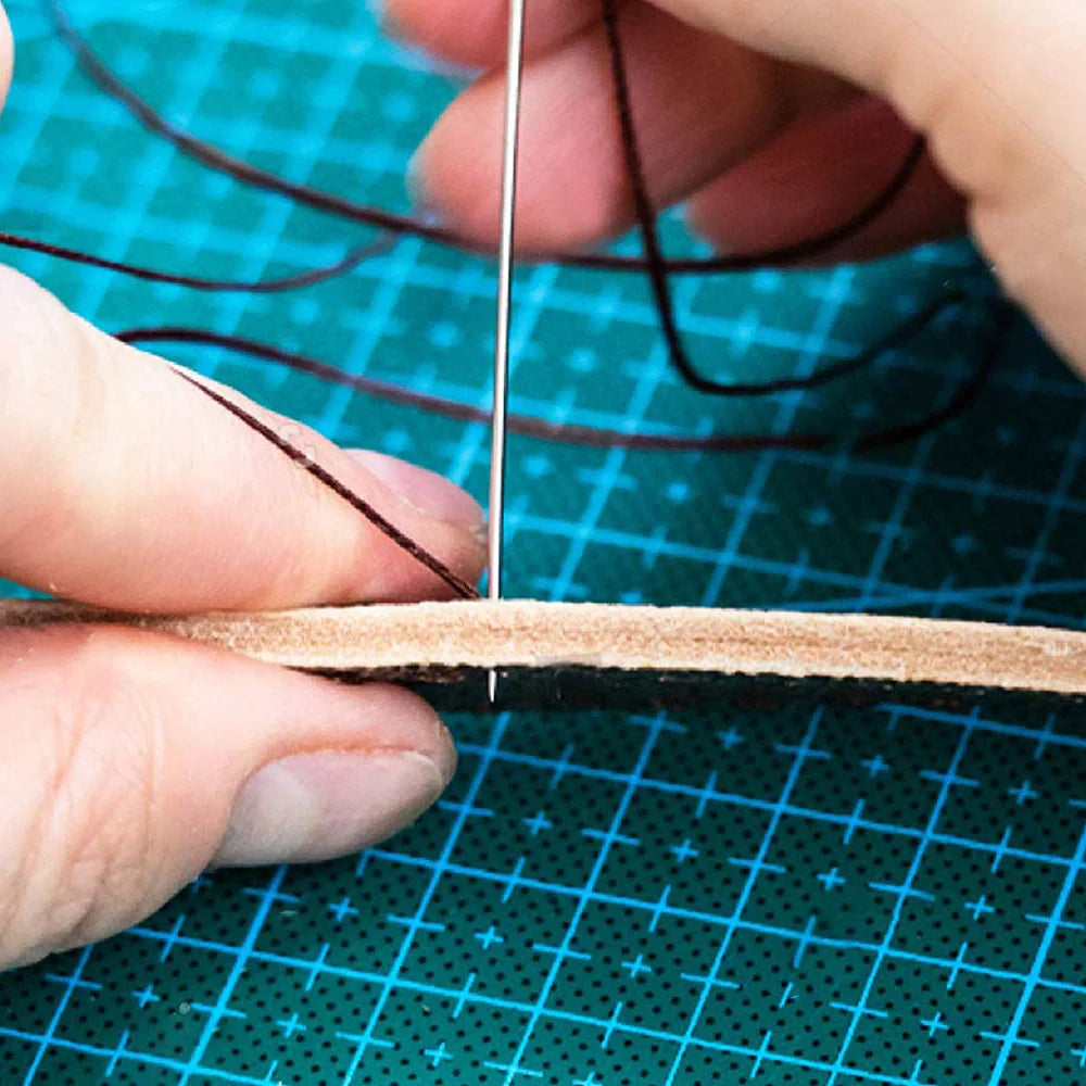 Dual-purpose blind needle for easy threading and sewing