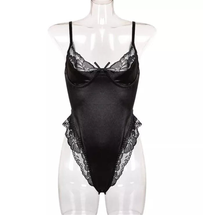 Lace bodysuit in various colours with adjustable fit for diverse body types