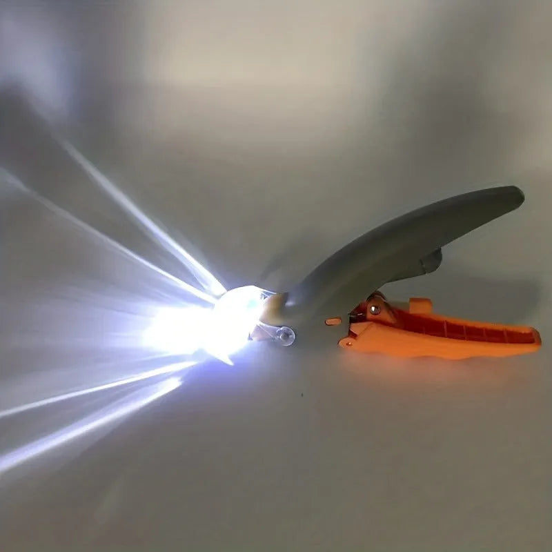 Yellow LED pet nail trimmer with magnifying glass and steel blades for cat and dog grooming
