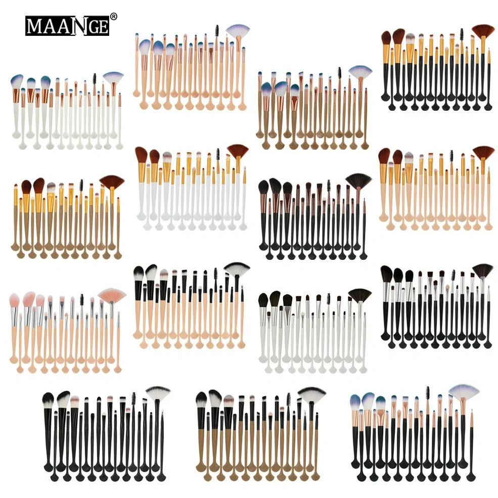 Cosmetic brush kit with 3cm nylon bristles and 14cm plastic handles in multiple colour options