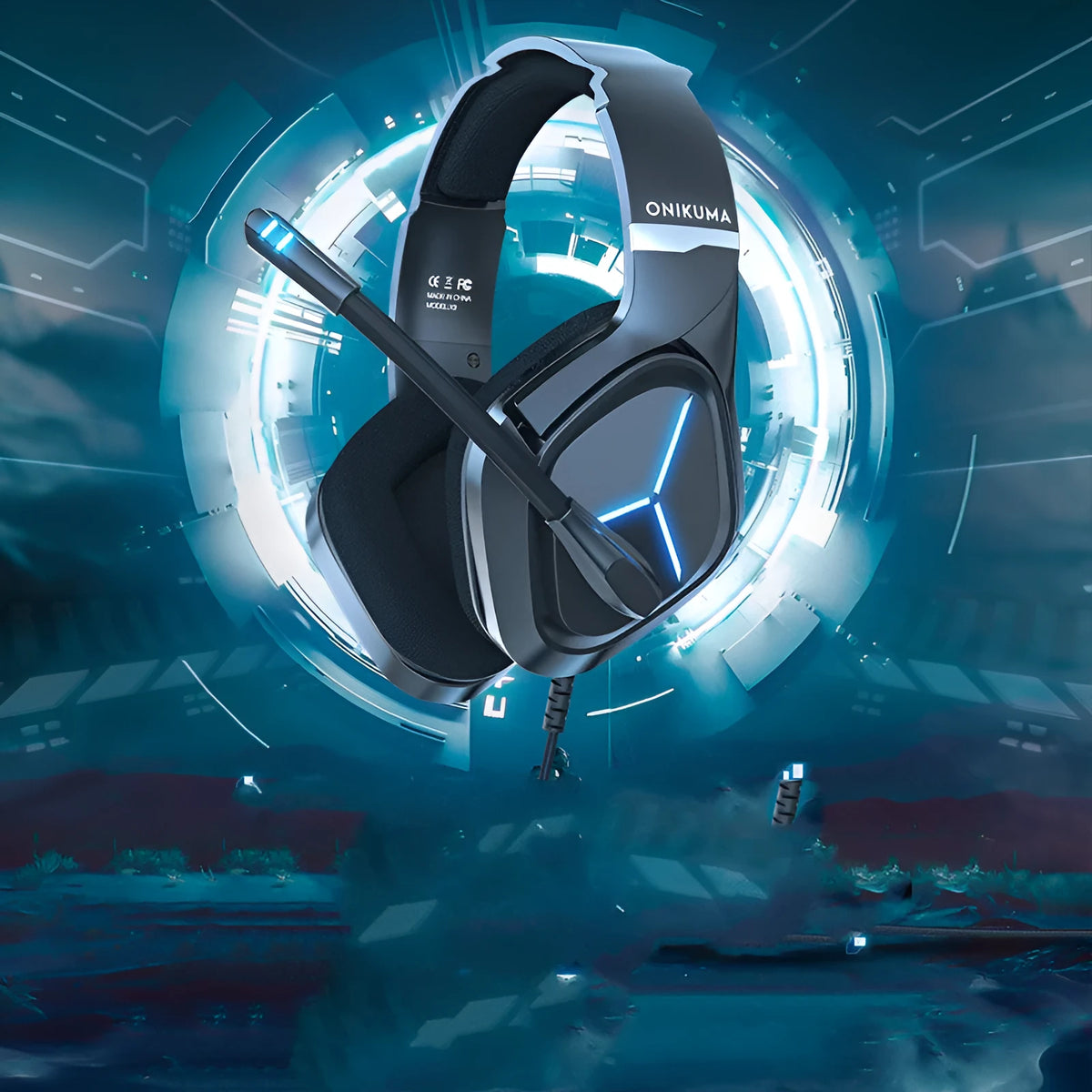 Black head-mounted PS4 gaming headset with 3.5mm straight plug, 2.2m cable, and 50mm speakers