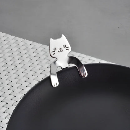 304 stainless steel coffee spoon with cartoon animal handle measuring 11.8cm long