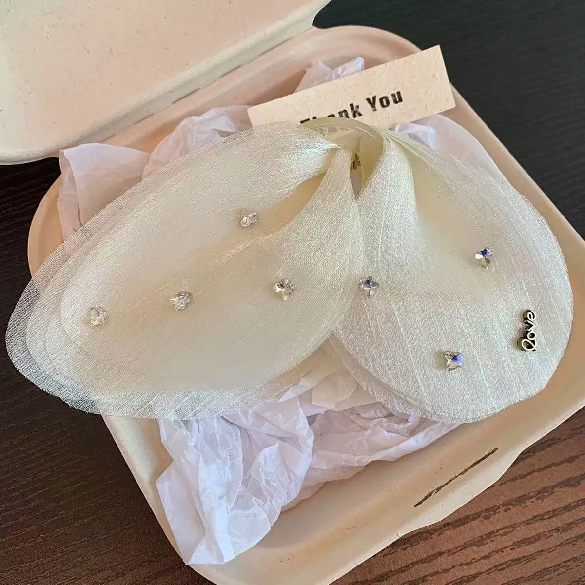 Tulle butterfly hair grip barrette in French retro design available in five solid colours