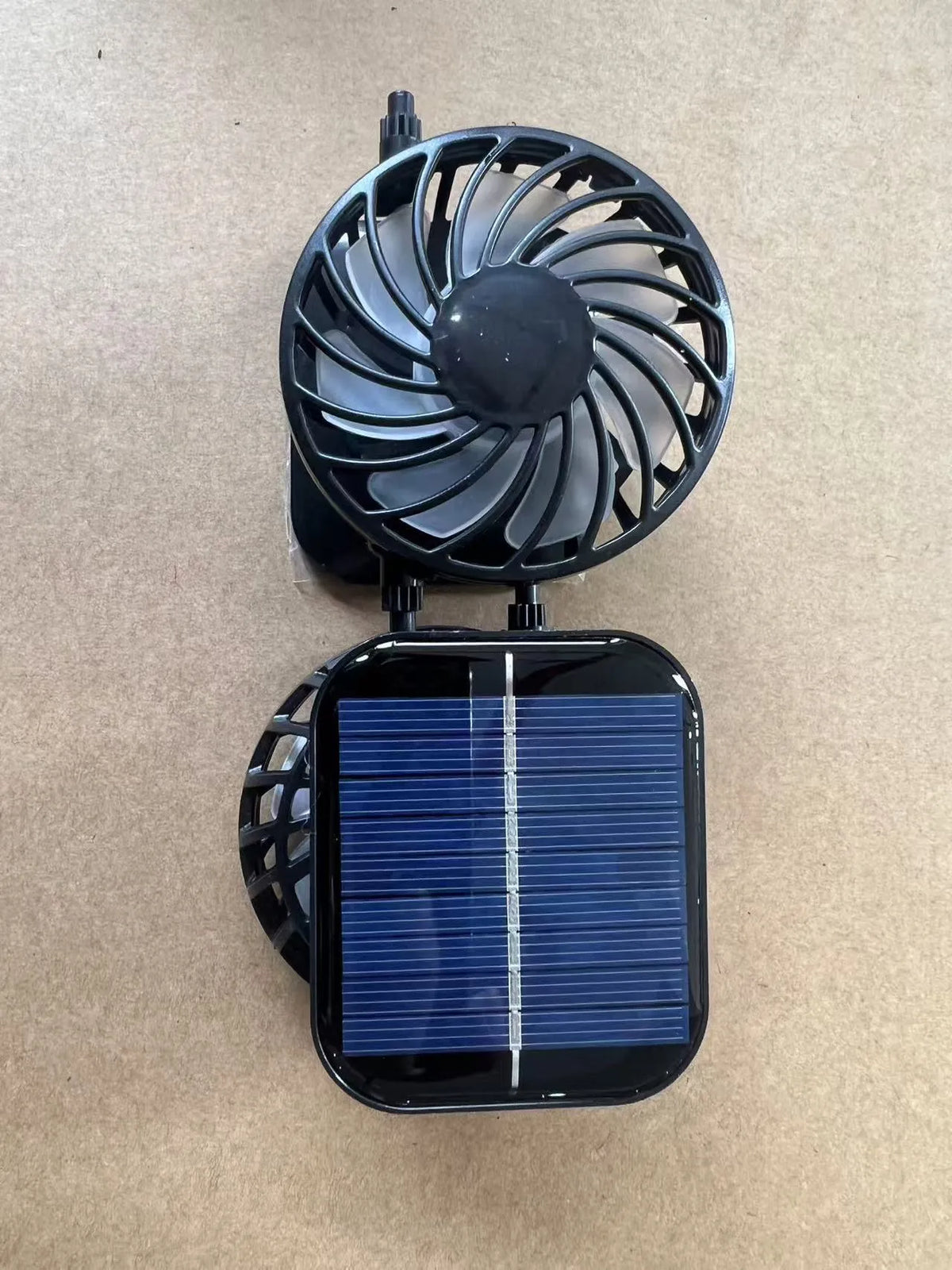 Men's grey solar fan cap with large peak and integrated cooling fans on the front.