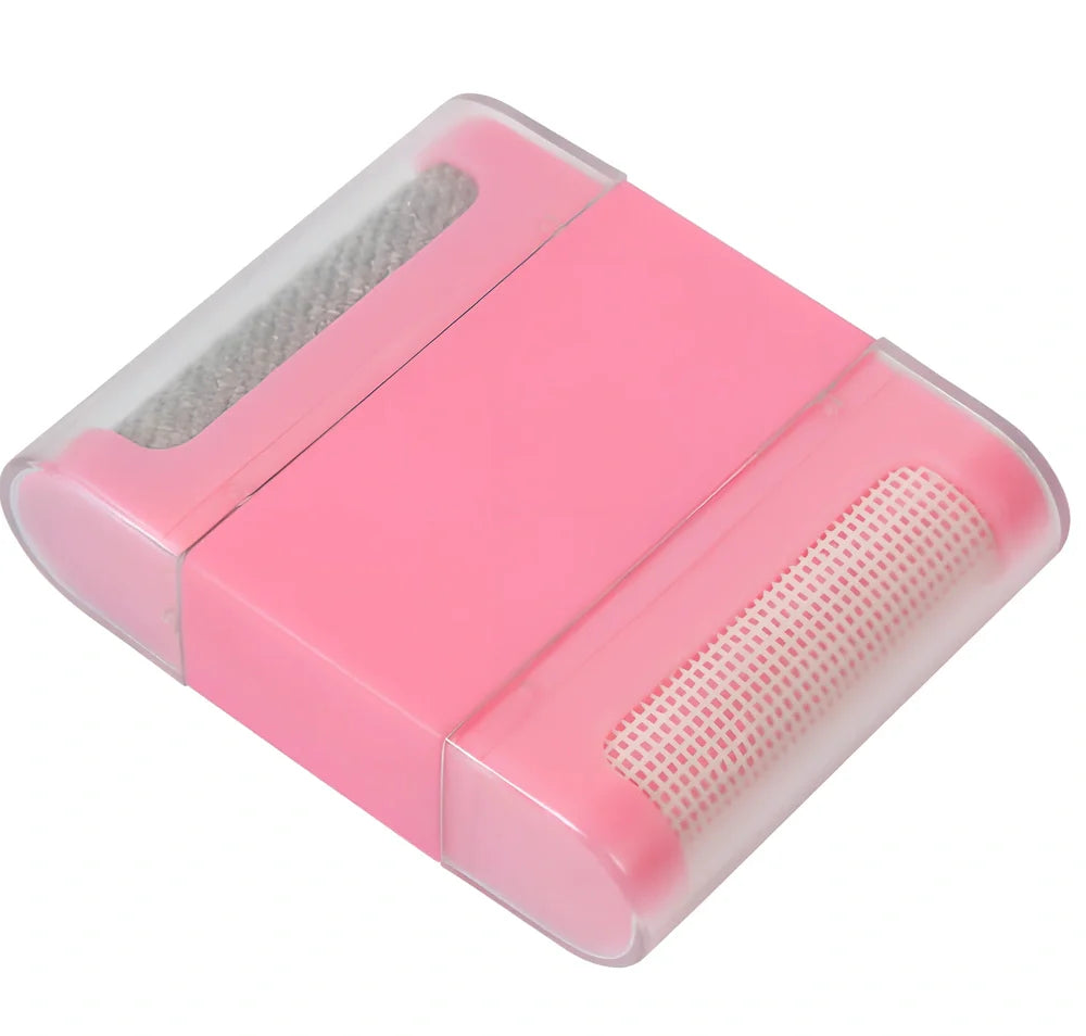 Manual clothes cleaning brush with removable catching net for removing pilling from sweaters